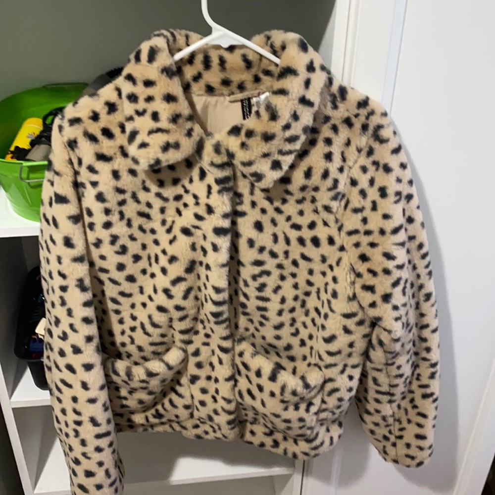 H&M CHEETAH PRINT FUR COAT